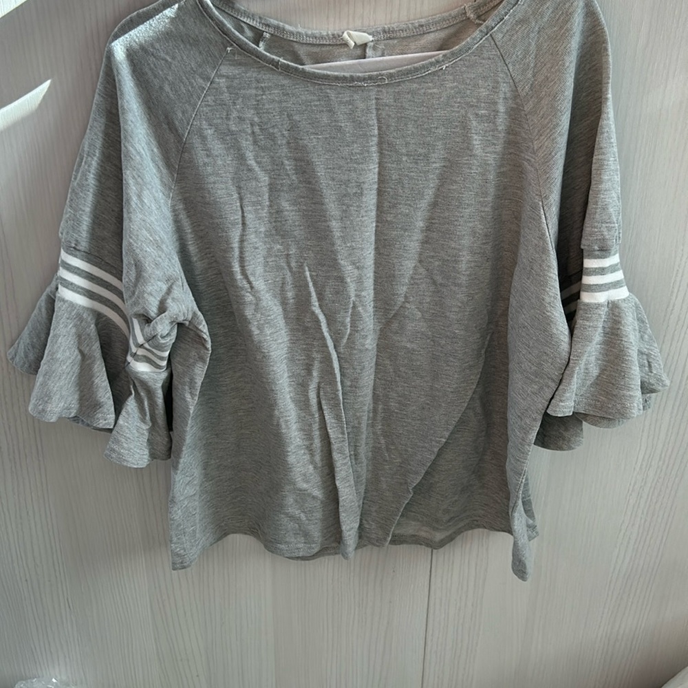 Pink Blush 100% cotton ruffle sleeve casual top maternity grey and white size s
